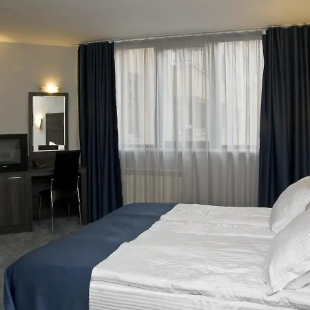 Hotel 4 Zona Sofia